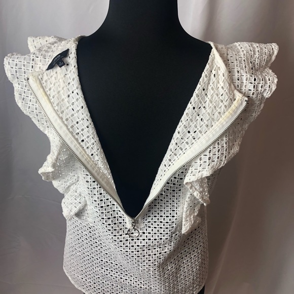 Joe’s Collection white zippered top! - Picture 4 of 4